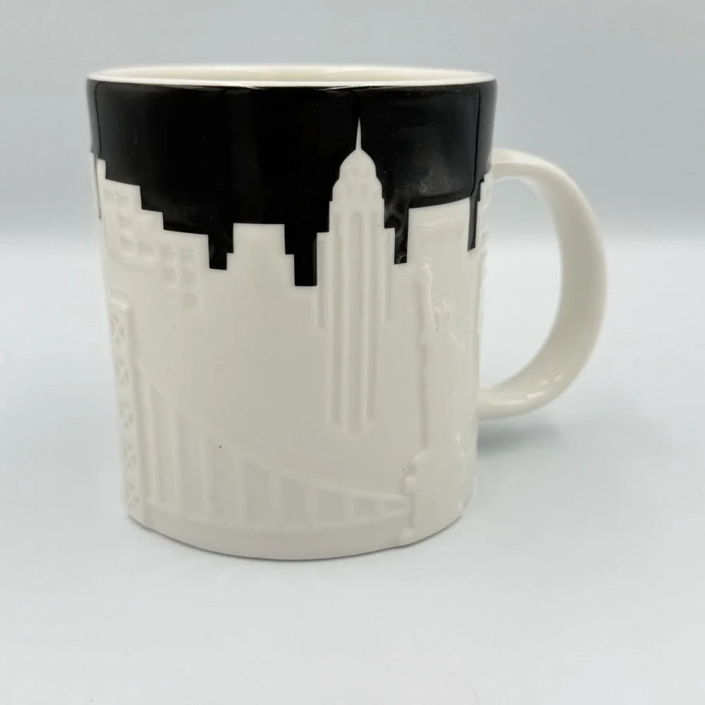 2012 Starbucks NEW YORK CITY Mug Collectors Series Relief Skyline Taxi 16oz 3D